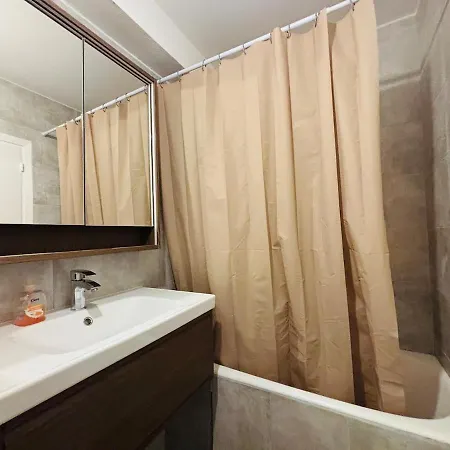 Lägenhet 3-person - & Center Within Walking Distance La Grande Motte